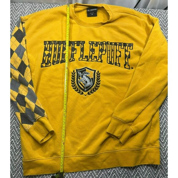 Harry Potter Other - Harry Potter Hufflepuff Crewneck Sweatshirt LG Yellow & Gray Checkered Sleeves
